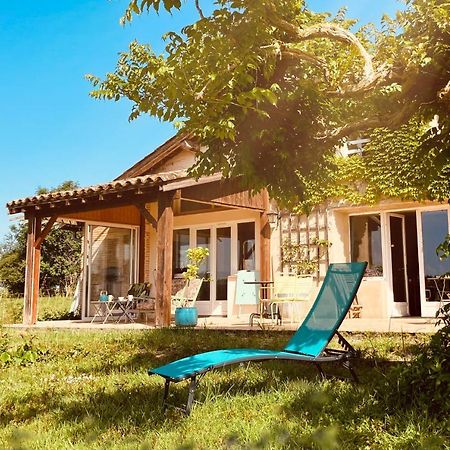 Le Repaire De La Reveuse Bed & Breakfast Saint-Frajou Ngoại thất bức ảnh