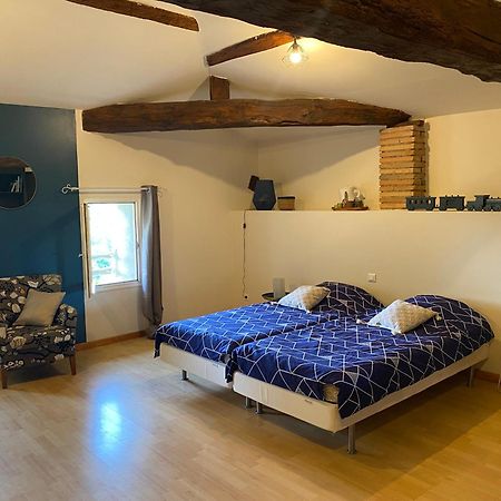 Le Repaire De La Reveuse Bed & Breakfast Saint-Frajou Ngoại thất bức ảnh
